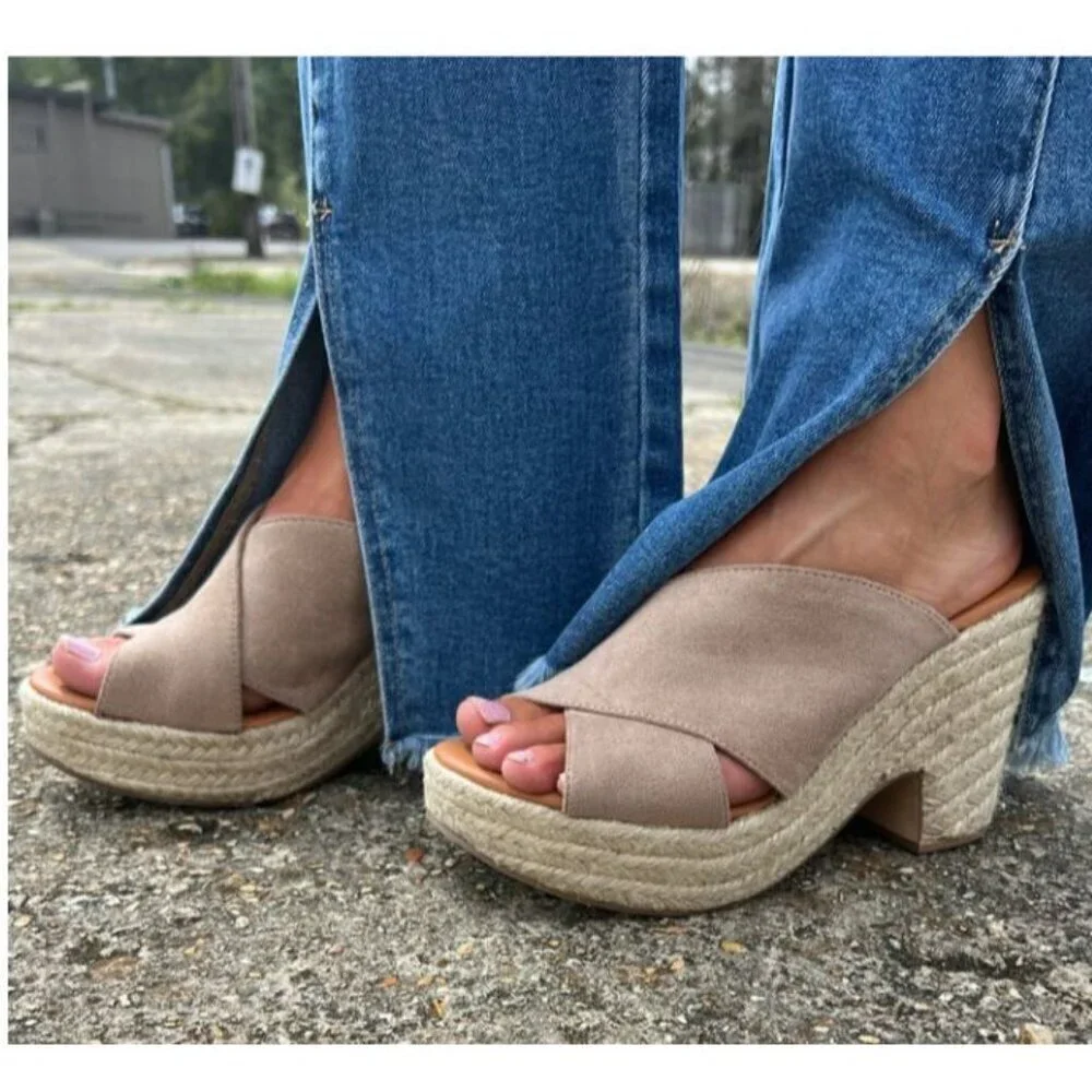 Anthropologie Paseart Tan Suede Cross Strap Ombre Wedge Espadrille Slides 10